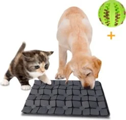 Pet Patrol Siliconen Snuffelmat Inclusief Rubberen Massage Bal & E-book – Geschikt Voor Kleine Honden En Katten – 20 X 30 Cm – Slow Feeder
