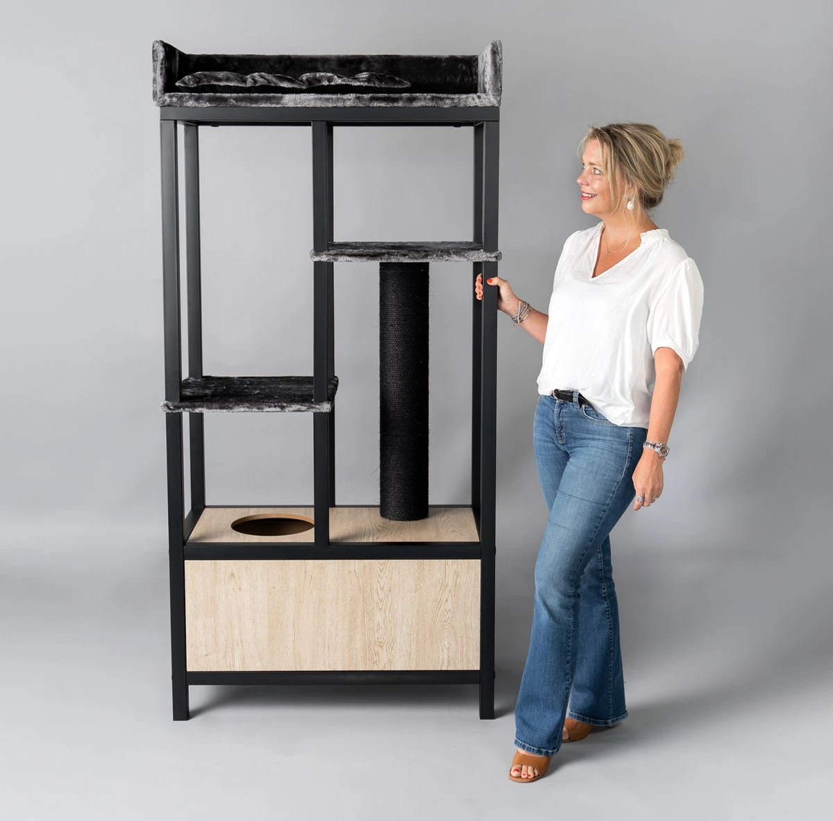 RHRQuality Maine Coon Feline Elite 190 Blackline Donkergrijs – Krabpaal Krabmeubel Voor Grote Katten 3 RHRQuality Maine Coon Feline Elite 190 Blackline Donkergrijs – Krabpaal Krabmeubel Voor Grote Katten